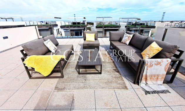 Herverkoop - Villa -
Orihuela Costa - Villamartin