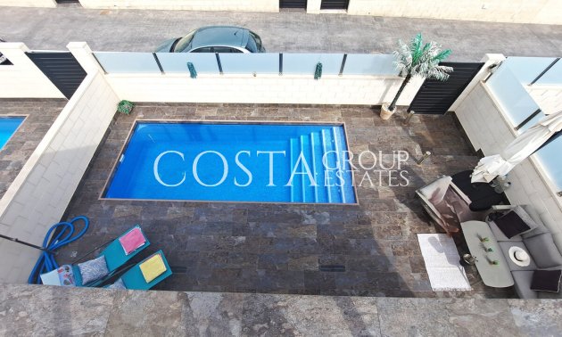 Herverkoop - Villa -
Orihuela Costa - Villamartin