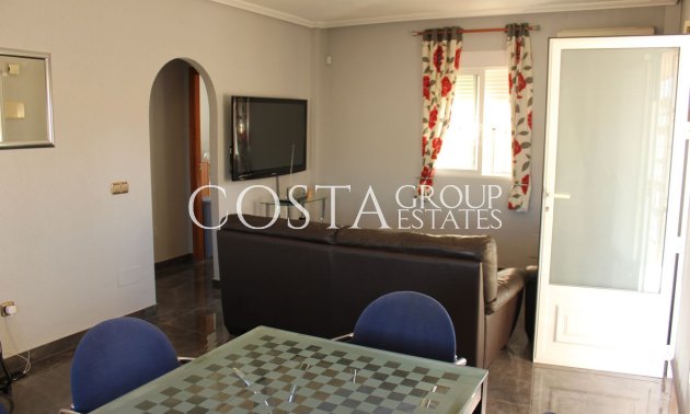 Herverkoop - Villa -
Orihuela Costa - La Zenia