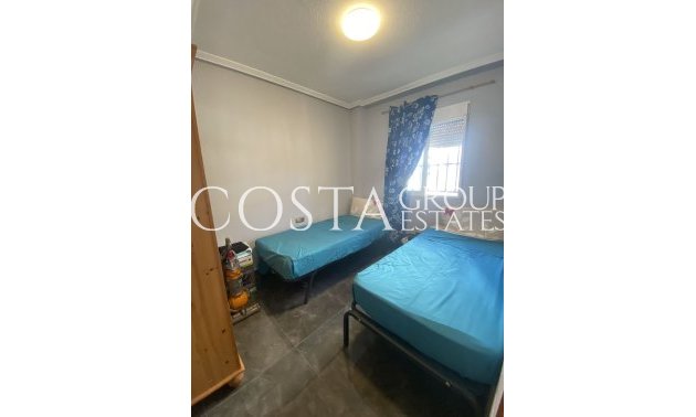 Herverkoop - Villa -
Orihuela Costa - La Zenia