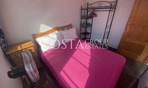 Herverkoop - Villa -
Orihuela Costa - La Zenia