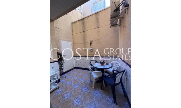 Wiederverkauf - House -
Orihuela Costa