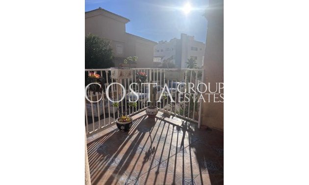 Wiederverkauf - House -
Orihuela Costa