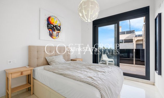 Herverkoop - Villa -
Orihuela Costa - Lomas de Cabo Roig