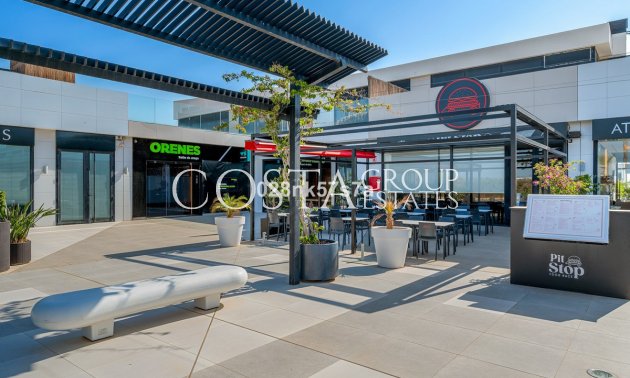 Herverkoop - Villa -
Orihuela Costa - Lomas de Cabo Roig