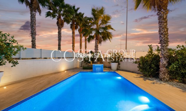Herverkoop - Villa -
Orihuela Costa - Lomas de Cabo Roig