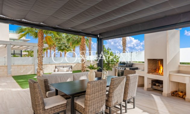 Herverkoop - Villa -
Orihuela Costa - Lomas de Cabo Roig