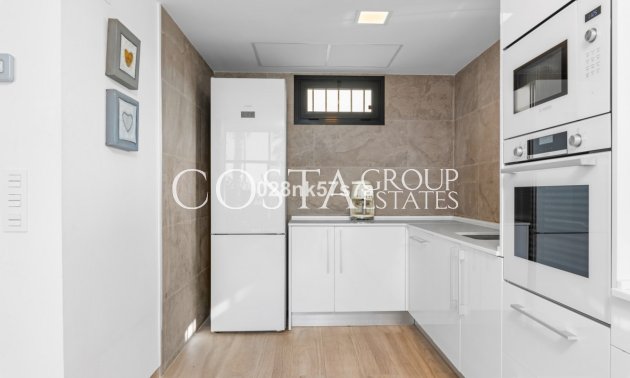 Herverkoop - Villa -
Orihuela Costa - Lomas de Cabo Roig