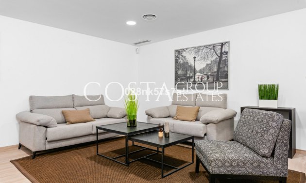 Herverkoop - Villa -
Orihuela Costa - Lomas de Cabo Roig