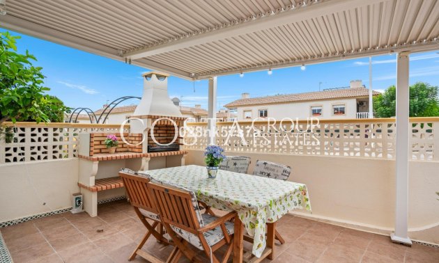 Herverkoop - Huis -
Orihuela Costa - La Zenia