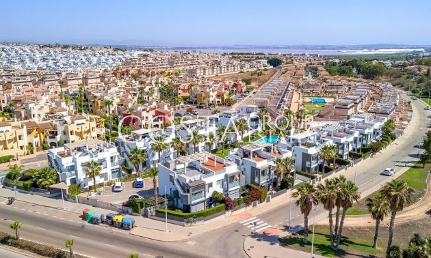 Herverkoop - Apartments -
Orihuela Costa - Punta Prima