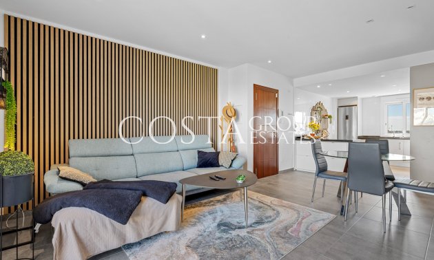 Odsprzedaż - Dom -
Torrevieja