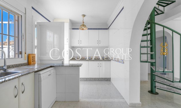 Herverkoop - Villa -
Rojales - Rojales Centro