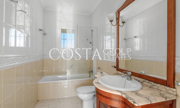 Herverkoop - Villa -
Rojales - Rojales Centro