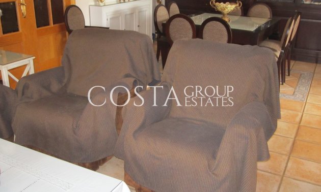 Odsprzedaż - Willa -
Yecla - Yecla Centro