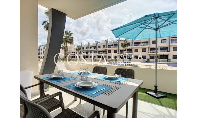 Revente - Appartement -
 - La Torre De La Horadada
