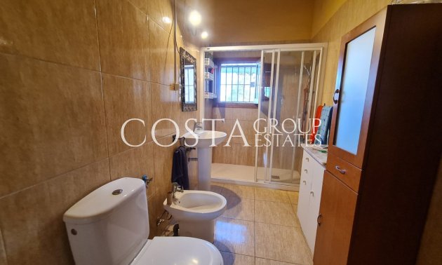 Odsprzedaż - Willa -
Pinoso - Pinoso Centro