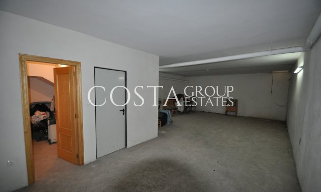 Odsprzedaż - Dom -
Pinoso - Pinoso Centro