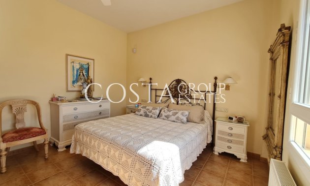 Odsprzedaż - Willa -
Yecla - Yecla Centro