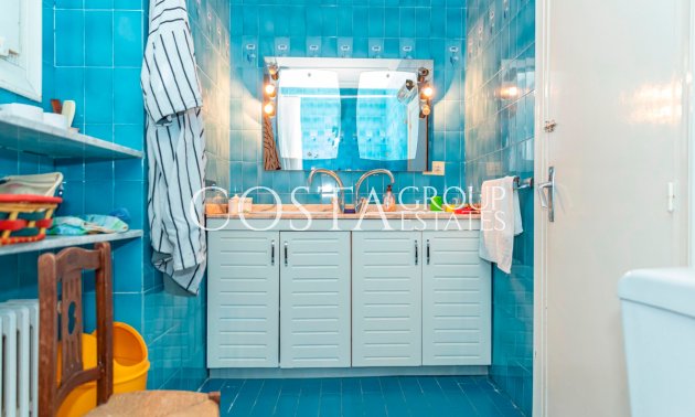 Odsprzedaż - Willa -
Yecla - Yecla Centro