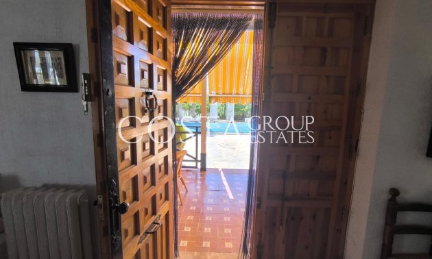 Odsprzedaż - Willa -
Yecla - Yecla Centro