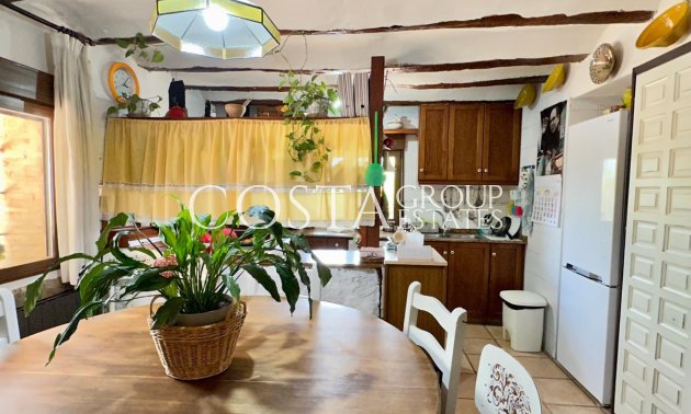 Odsprzedaż - Willa -
Yecla - Yecla Centro