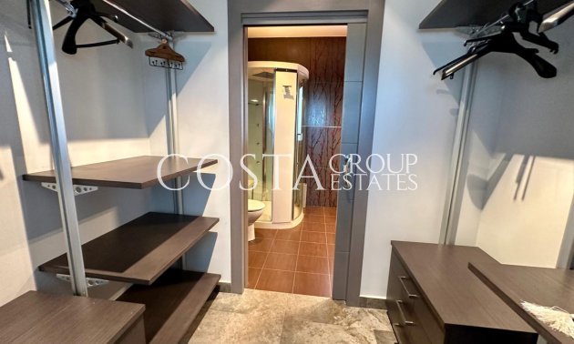 Revente - Villa -
Yecla - Yecla Centro