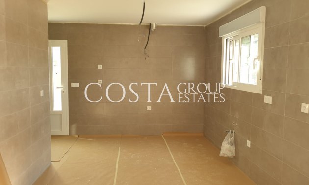 Odsprzedaż - Willa -
Pinoso - Pinoso Centro