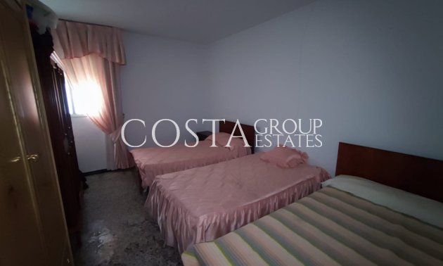 Revente - Villa -
Yecla - Yecla Centro