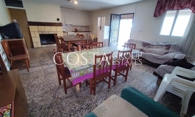 Revente - Villa -
Yecla - Yecla Centro