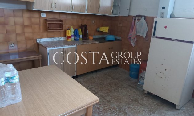 Revente - Villa -
Yecla - Yecla Centro