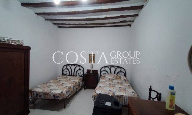 Odsprzedaż - Willa -
Yecla - Yecla Centro