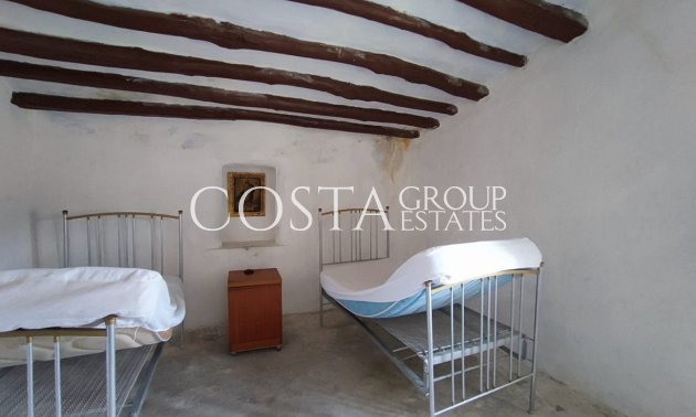 Odsprzedaż - Willa -
Yecla - Yecla Centro