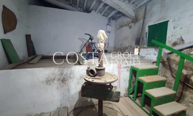 Odsprzedaż - Willa -
Yecla - Yecla Centro