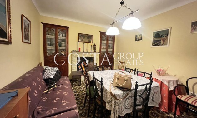 Odsprzedaż - Dom -
Pinoso - Pinoso Centro