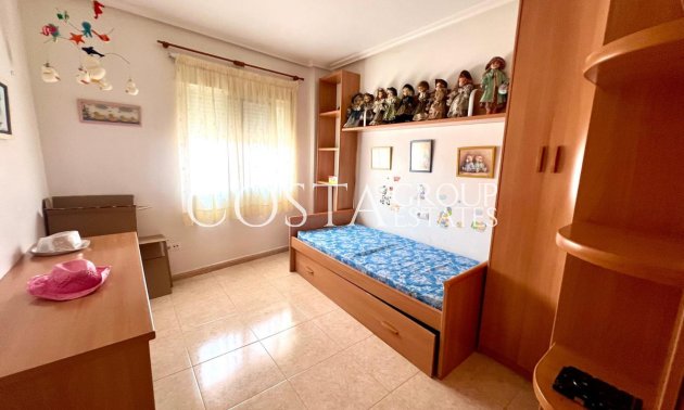 Herverkoop - Huis -
Pinoso - Pinoso Centro