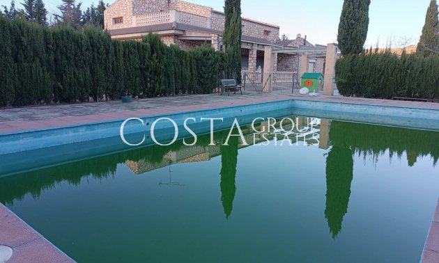 Wiederverkauf - Villa -
Yecla - Yecla Centro