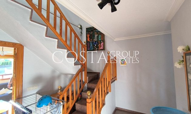 Wiederverkauf - Villa -
Yecla - Yecla Centro