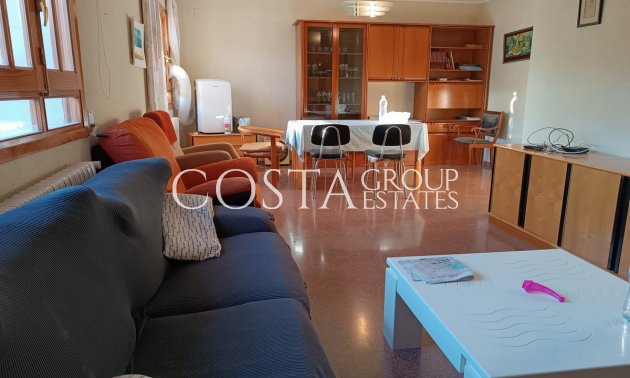 Wiederverkauf - Villa -
Yecla - Yecla Centro