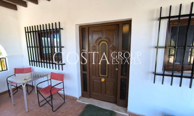 Herverkoop - Villa -
Novelda - Novelda Centro