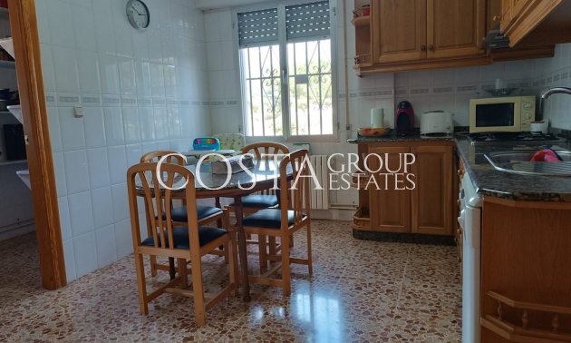 Herverkoop - Villa -
Yecla - Yecla Centro