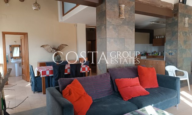 Herverkoop - Villa -
Yecla - Yecla Centro