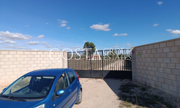 Herverkoop - Villa -
Yecla - Yecla Centro