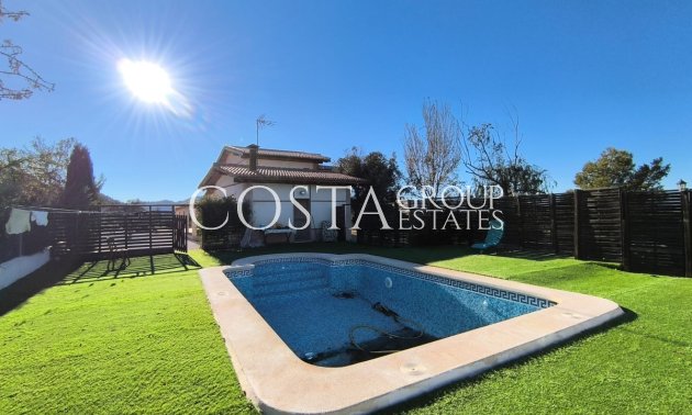 Herverkoop - Villa -
Abanilla - Abanilla Centro