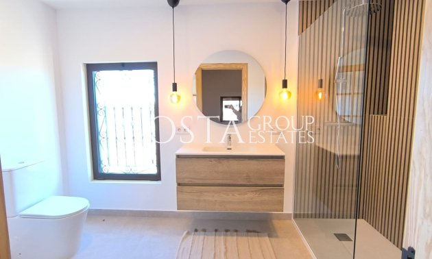 Herverkoop - Villa -
Abanilla - Abanilla Centro