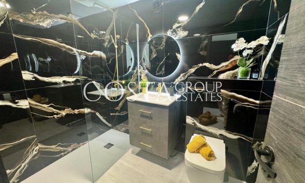 Herverkoop - Apartments -
Torrevieja