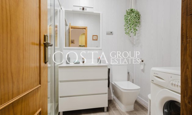 Herverkoop - Huis -
Torrevieja