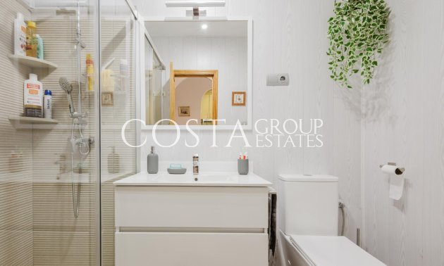 Herverkoop - Huis -
Torrevieja