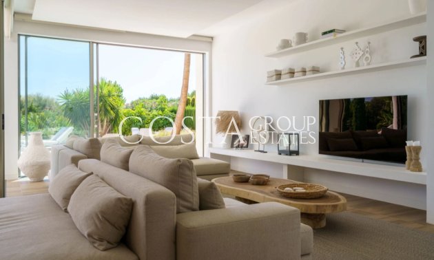 Herverkoop - Villa -
Orihuela Costa - Las Colinas Golf