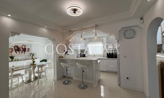 Resale - Villa -
Algorfa